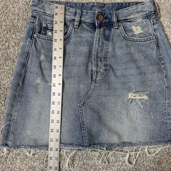 H&M &Denim Skirt Womens 8 Blue Distressed Raw Hem Frayed Button Fly Casual - Picture 10 of 11